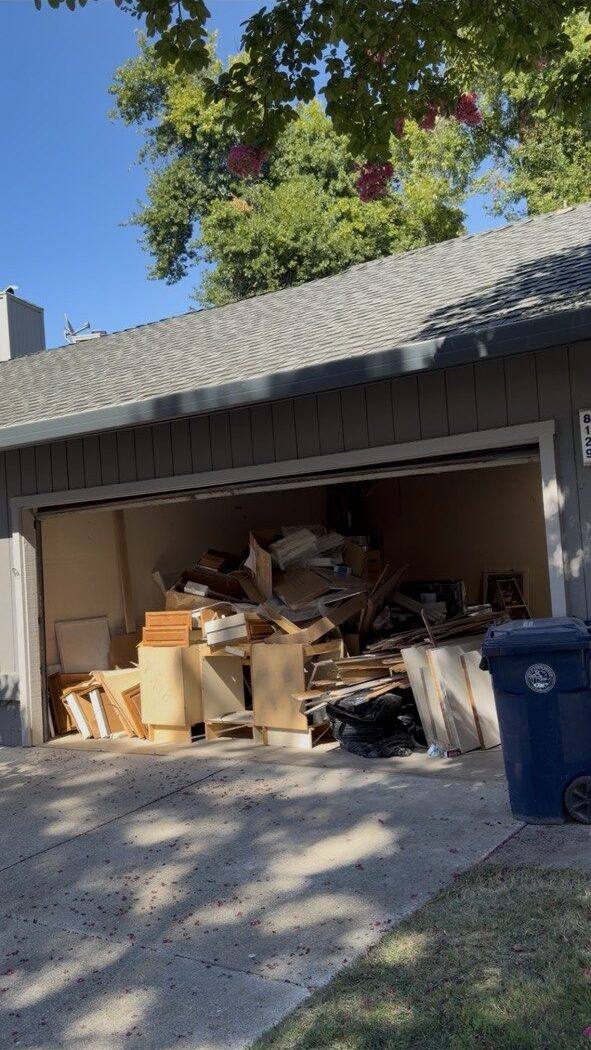 Before MZM junk removal — Garage Cleanout — Roseville, CA